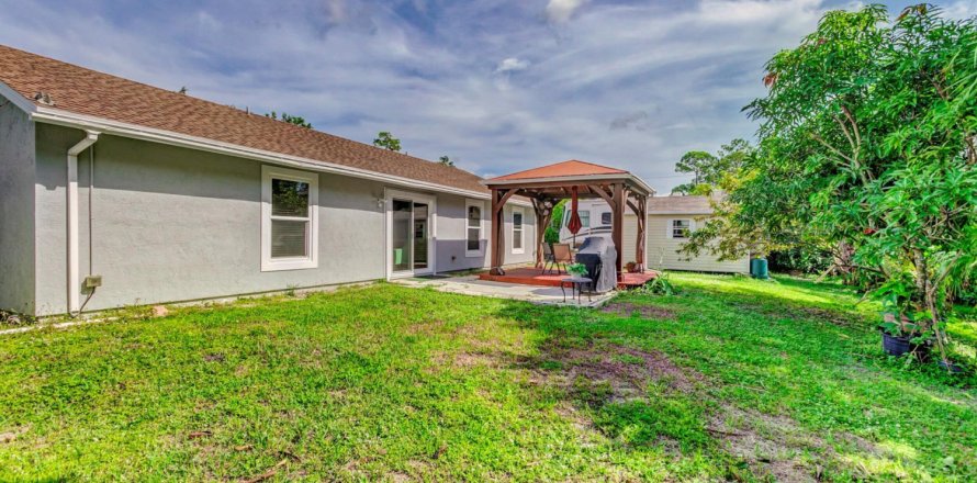 Casa en Loxahatchee Groves, Florida 3 dormitorios, 123.75 m2 № 1177073