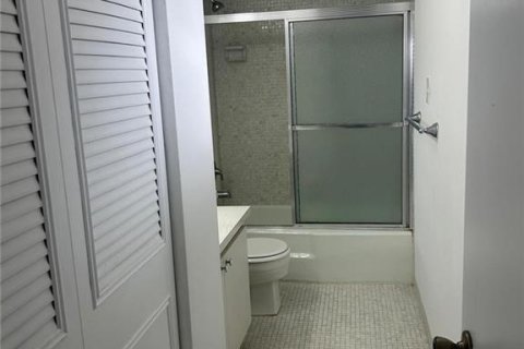 Condo in Davie, Florida, 1 bedroom  № 2171687 - photo 15