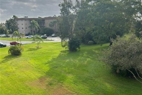 Condo in Davie, Florida, 1 bedroom  № 2171687 - photo 18
