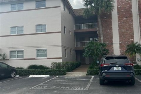 Condo in Davie, Florida, 1 bedroom  № 2171687 - photo 21