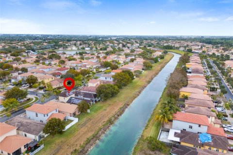 Casa en venta en Homestead, Florida, 3 dormitorios, 153.47 m2 № 2021947 - foto 24