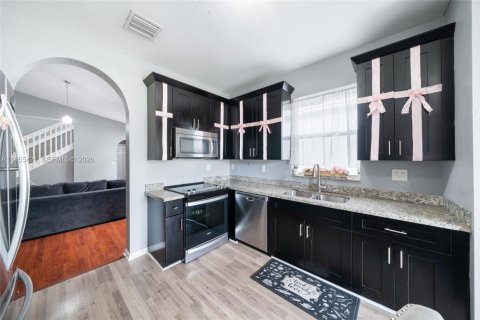 Casa en venta en Homestead, Florida, 3 dormitorios, 153.47 m2 № 2021947 - foto 8