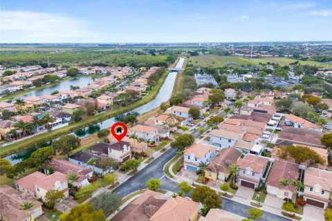 Casa en venta en Homestead, Florida, 3 dormitorios, 153.47 m2 № 2021947 - foto 23