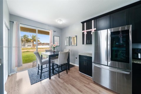 Casa en venta en Homestead, Florida, 3 dormitorios, 153.47 m2 № 2021947 - foto 10