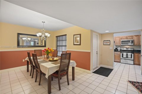 Купить кондоминиум в Майами, Флорида 3 спальни, 102.38м2, № 2023344 - фото 14