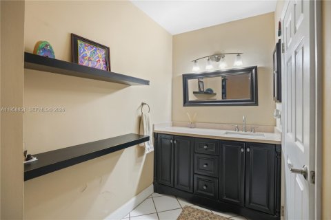 Купить кондоминиум в Майами, Флорида 3 спальни, 102.38м2, № 2023344 - фото 20