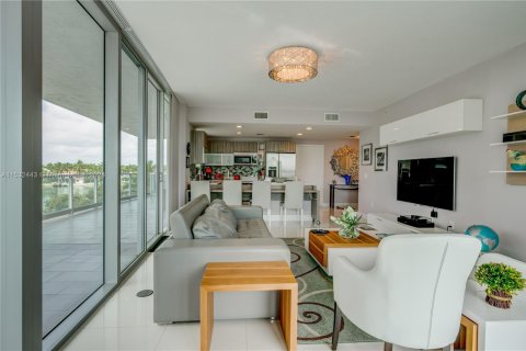 Condominio en venta en Miami Beach, Florida, 3 dormitorios, 114.27 m2 № 1862036 - foto 6