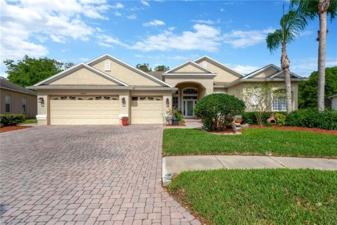 House in Land O' Lakes, Florida 4 bedrooms, 255.95 sq.m. № 1648946 - photo 30