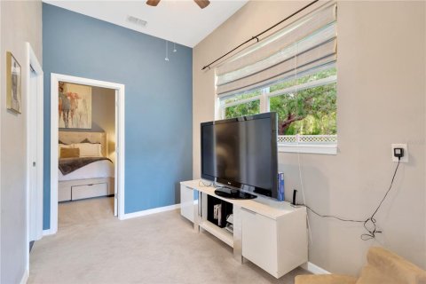 House in Land O' Lakes, Florida 4 bedrooms, 255.95 sq.m. № 1648946 - photo 28