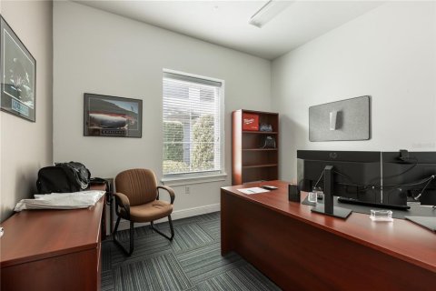Propiedad comercial en venta en Gainesville, Florida, 538.93 m2 № 1913706 - foto 23