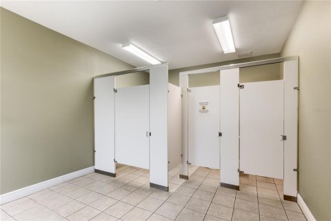 Propiedad comercial en venta en Gainesville, Florida, 538.93 m2 № 1913706 - foto 26