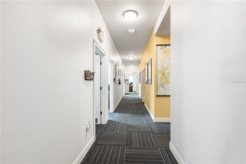 Propiedad comercial en venta en Gainesville, Florida, 538.93 m2 № 1913706 - foto 19