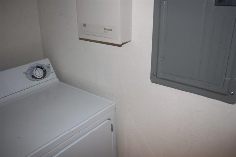 Apartamento en alquiler en Orlando, Florida, 2 dormitorios, 104.42 m2 № 1870444 - foto 12