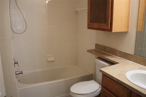 Apartamento en alquiler en Orlando, Florida, 2 dormitorios, 104.42 m2 № 1870444 - foto 5