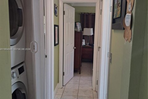 Copropriété à vendre à North Miami, Floride: 2 chambres, 87.14 m2 № 2009741 - photo 16