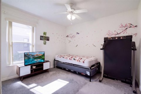 House in Deltona, Florida 3 bedrooms, 132.85 sq.m. № 2415038 - photo 18
