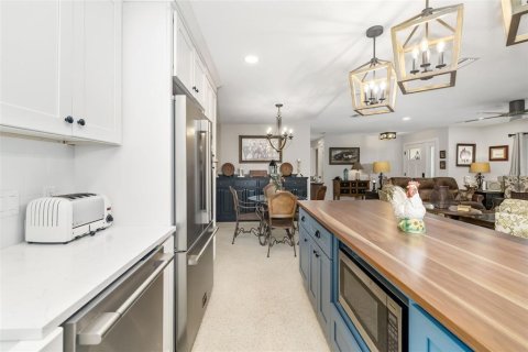 Купить виллу или дом в Сарасота, Флорида 8 комнат, 167.22м2, № 1584478 - фото 16