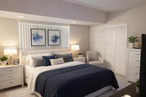 Condo in Pinecrest, Florida, 1 bedroom  № 2042972 - photo 8