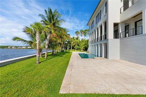 Купить виллу или дом в Корал-Гейблс, Флорида 7 спален, 862.78м2, № 2040084 - фото 21