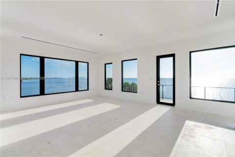 Купить виллу или дом в Корал-Гейблс, Флорида 7 спален, 862.78м2, № 2040084 - фото 18