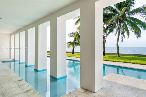 Купить виллу или дом в Корал-Гейблс, Флорида 7 спален, 862.78м2, № 2040084 - фото 27