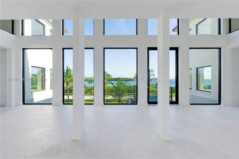 Купить виллу или дом в Корал-Гейблс, Флорида 7 спален, 862.78м2, № 2040084 - фото 8