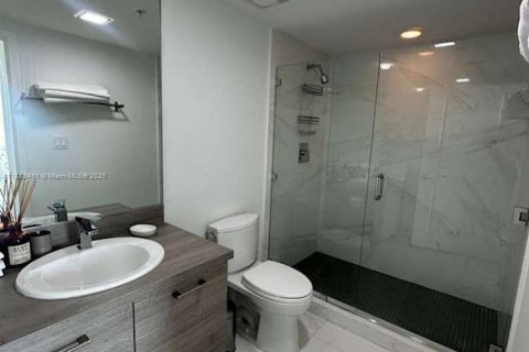 Condo in Sunny Isles Beach, Florida, 3 bedrooms  № 1938566 - photo 14