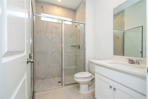 House in Orlando, Florida 5 bedrooms, 305.74 sq.m. № 1812792 - photo 23