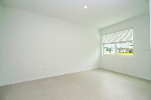 House in Orlando, Florida 5 bedrooms, 305.74 sq.m. № 1812792 - photo 19