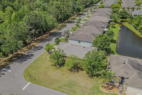 House in San Antonio, Florida 3 bedrooms, 158.58 sq.m. № 2211492 - photo 25