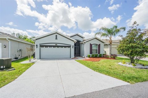 House in San Antonio, Florida 3 bedrooms, 158.58 sq.m. № 2211492 - photo 3