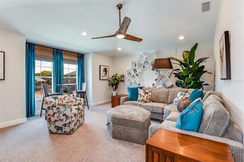Villa ou maison à vendre à Lutz, Floride: 6 chambres, 399.48 m2 № 1829322 - photo 15