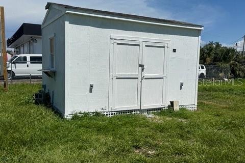 Propiedad comercial en alquiler en Ruskin, Florida № 1826523 - foto 6