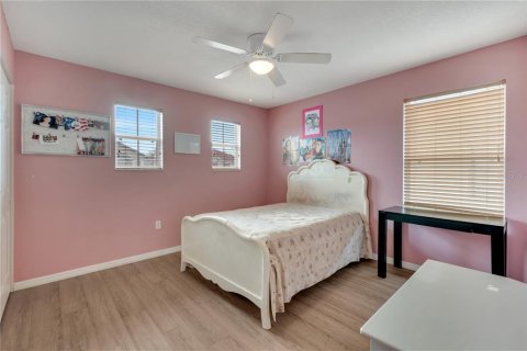 Villa ou maison à vendre à Davenport, Floride: 5 chambres, 317.54 m2 № 1518965 - photo 3