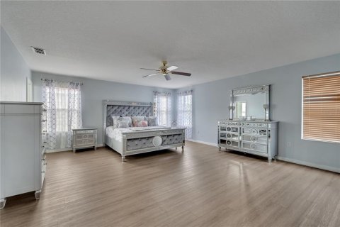 Villa ou maison à vendre à Davenport, Floride: 5 chambres, 317.54 m2 № 1518965 - photo 6