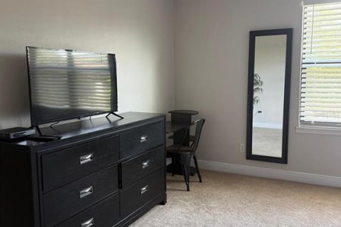 Townhouse in Davenport, Florida 3 bedrooms, 151.62 sq.m. № 2103087 - photo 11
