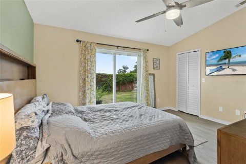 House in Apopka, Florida 3 bedrooms, 103.59 sq.m. № 1835963 - photo 13