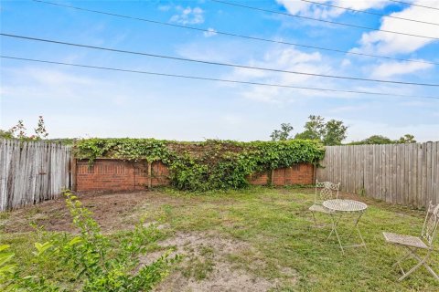 House in Apopka, Florida 3 bedrooms, 103.59 sq.m. № 1835963 - photo 27