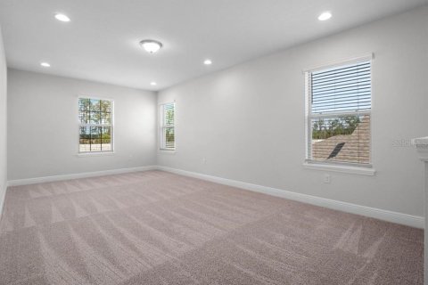 House in Winter Garden, Florida 5 bedrooms, 266.26 sq.m. № 1772273 - photo 19