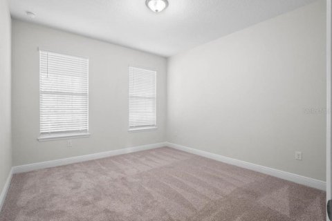 House in Winter Garden, Florida 5 bedrooms, 266.26 sq.m. № 1772273 - photo 4
