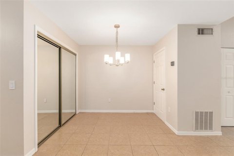 Touwnhouse à louer à Gainesville, Floride: 2 chambres, 111.76 m2 № 2105335 - photo 17