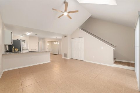 Touwnhouse à louer à Gainesville, Floride: 2 chambres, 111.76 m2 № 2105335 - photo 22