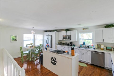 Villa ou maison à louer à Sarasota, Floride: 3 chambres, 213.49 m2 № 2388686 - photo 30