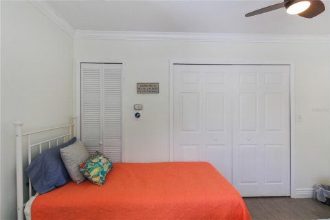 Villa ou maison à louer à Sarasota, Floride: 3 chambres, 213.49 m2 № 2388686 - photo 24