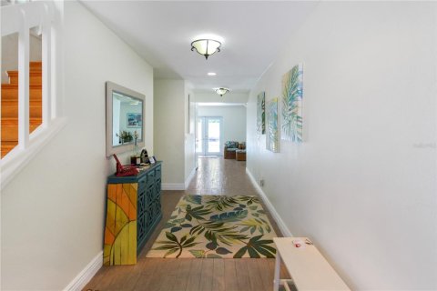 Villa ou maison à louer à Sarasota, Floride: 3 chambres, 213.49 m2 № 2388686 - photo 15