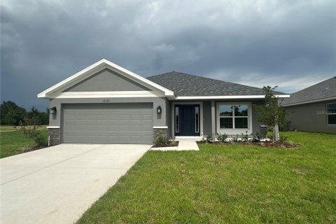 House in Oxford, Florida 4 bedrooms, 204.38 sq.m. № 2148554