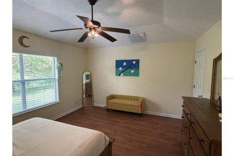Villa ou maison à louer à Gainesville, Floride: 3 chambres, 193.24 m2 № 2415537 - photo 8