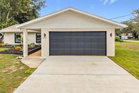 Villa ou maison à Summerfield, Floride 3 chambres, 146.41 m2 № 2406850