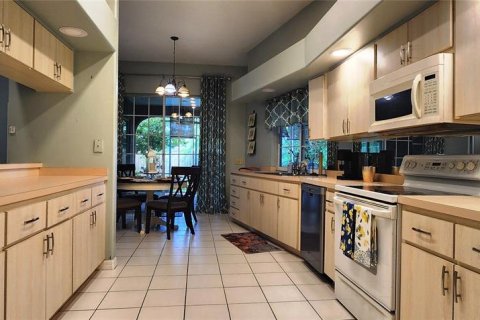 House in Valrico, Florida 4 bedrooms, 275.55 sq.m. № 1832841 - photo 9