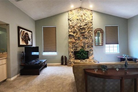 House in Valrico, Florida 4 bedrooms, 275.55 sq.m. № 1832841 - photo 5
